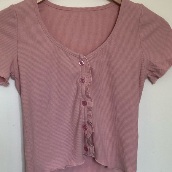 SHEIN Tops - Lettuce trim button front crop tee